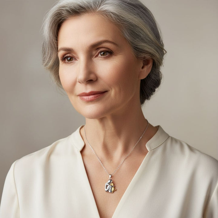 Lucienne collar