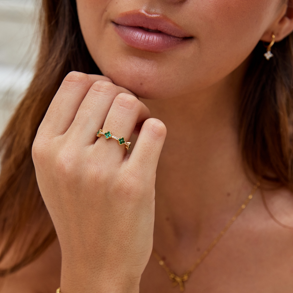 Anillo Marisol en Forma de Trébol