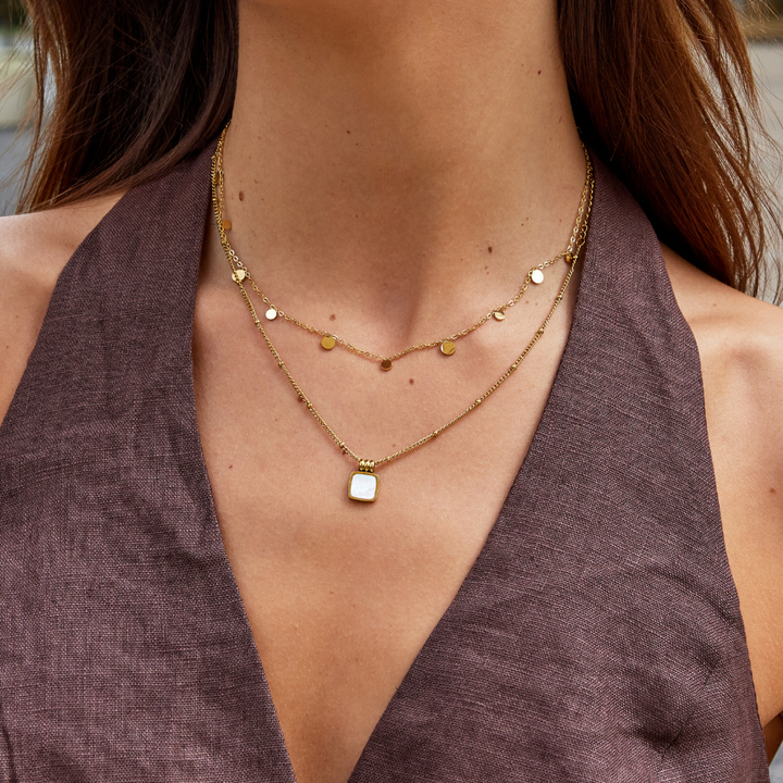 Collar de gotas de Agatha