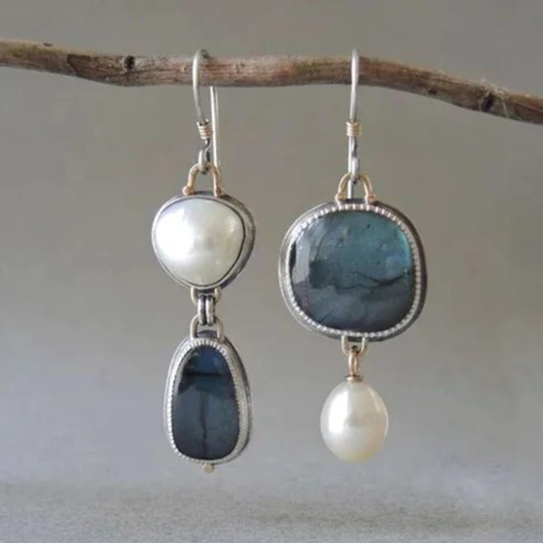 Pendientes vintage azules y perlas