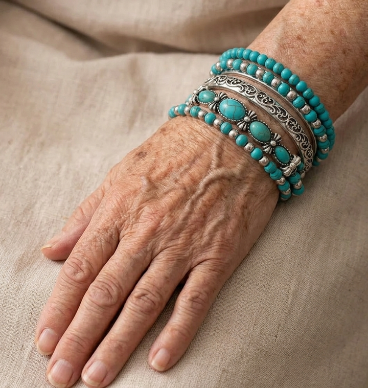 Conjunto de pulseras bohemias con cuentas turquesa