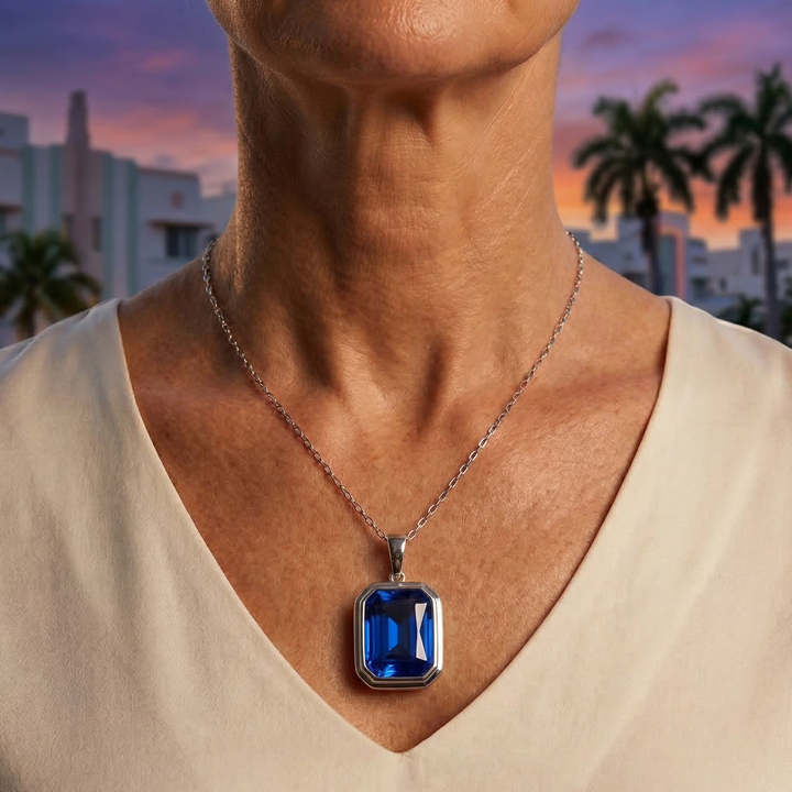 Collar colgante azul océano