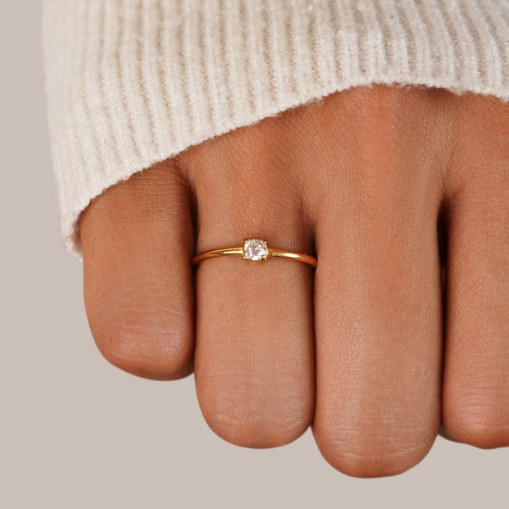 Anillos con piedra de nacimiento