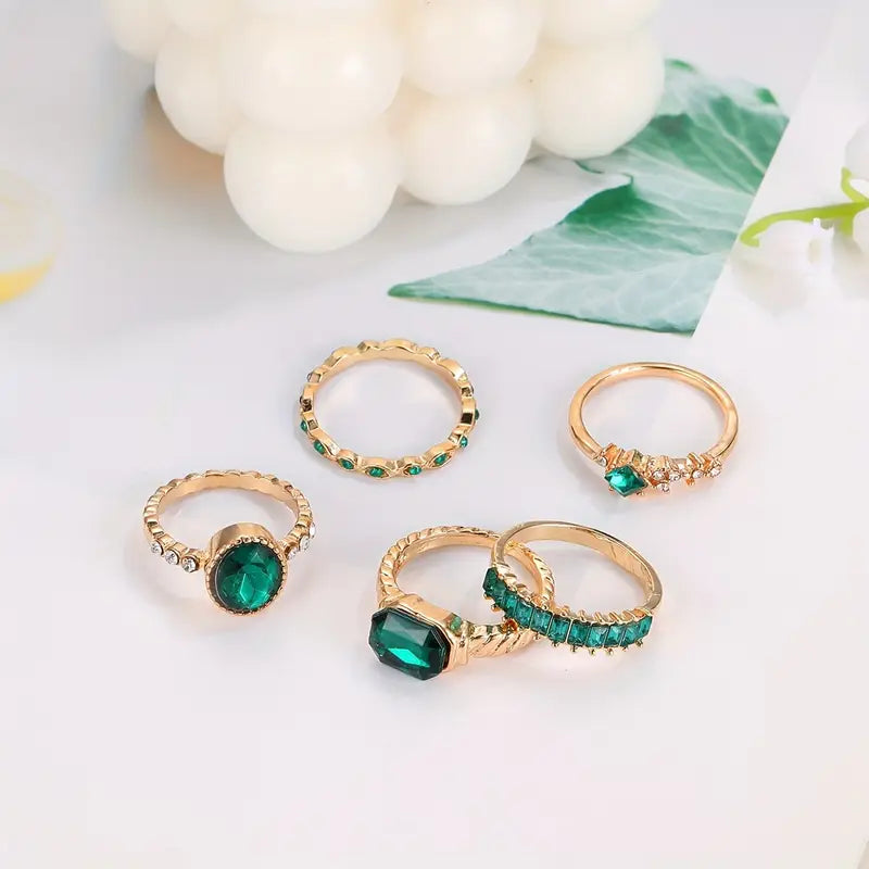Exquisito Set de Anillos Zarina