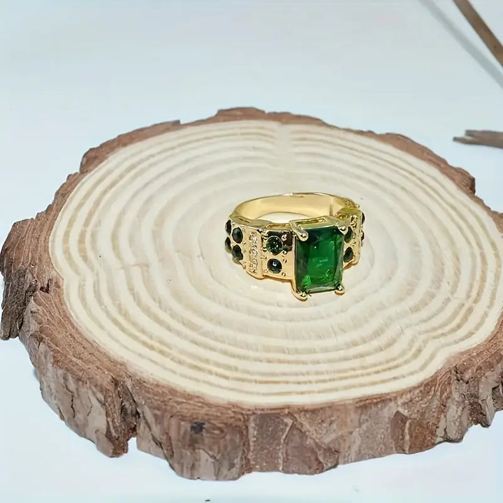 Anillo Averine Virdara